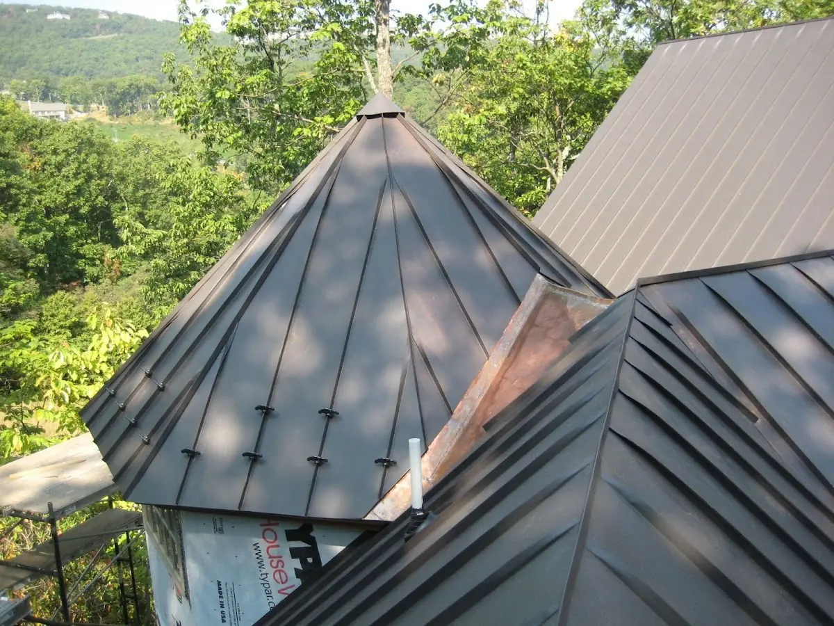 Professional Roof Tarp Installation by Craftsman Roofing in Bennetts Mill